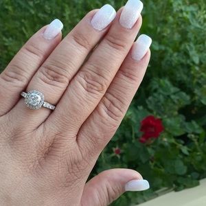 Meet your Posher, Khue